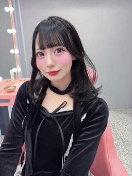 ボタン シブヤ(VOTAN SHIBUYA) ブラック/水素カラー/韓国ヘア/渋谷/レイヤー/顔まわり