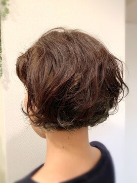 DAMANI 表参道 髪質改善/ヘッドスパ/ハイライト/白髪染め/白髪ぼかし/縮毛矯正 似合わせカット/ミディアムレイヤーカット[表参道駅]