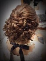 ハレ 中目黒(hale)&nbsp;ツイストアップヘア