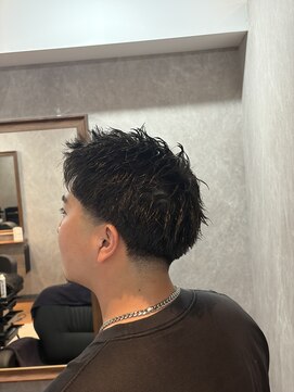 ザ クラン バイ ヘッドライト 仙台長町店(THE CLAN by HEADLIGHT) 【横から見たら思わず見惚れてしまう】メンテナンスカット