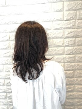 ワンピース(ONE PEACE) ゆるふわセミロング