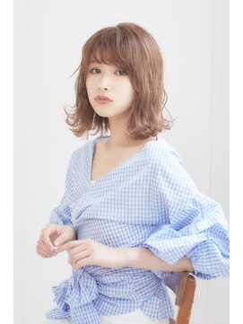 バーチュー(virtue) 大人可愛い小顔☆外ハネ切りっぱなしくびれセミディ