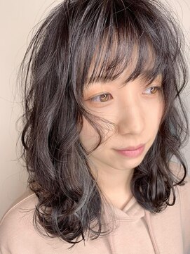 ブローチ(Brooch) インナーカラーonグレー