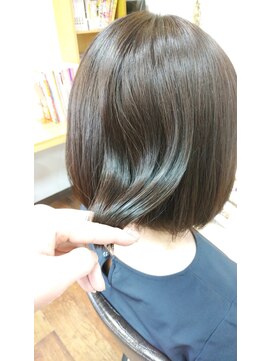 ヘアーアンドスパ ベアーズ 2 ツヤ髪