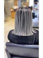 モードケイズ 西宮(MODE K's)&nbsp;ホワイトバレイヤージュ/バレイヤージュ/ボブ