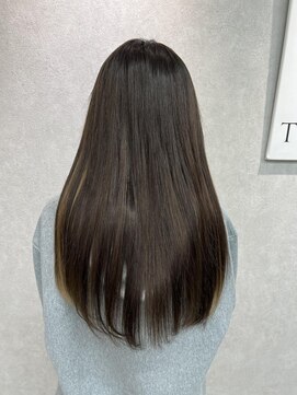 レヴェリー(REVERIE) #エクステ＃プルエクステ＃インナーカラー