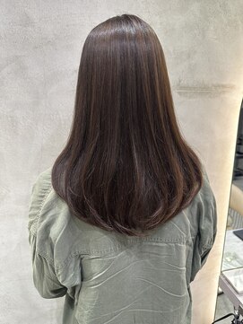 ロンドネートゥル 新潟(Lond naitre) 綺麗な後ろ姿になるワンカールレイヤー