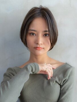 イオ 本厚木(io) ショートヘア似合わせカットグレージュカラーイメチェン小顔