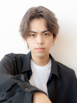 イオ 本厚木(io) センターパート波巻きスパイラルパーマメンズカットモテ髪