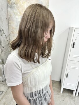 カシェル(cashel kishaba) ベージュカラー