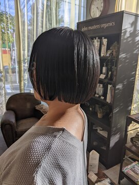 ガネーシャ(ganesya) 暗髪+艶髪+ミニボブ