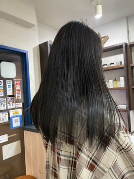 カーム(calm) 前髪/アンブレラカラー/こなれミディ/イメチェン/ウェーブパーマ