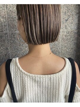 ロイド(Lloyd) 【Lloyd大宮】切りっぱなしボブ×くすみベージュ