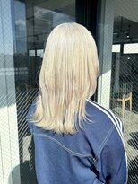 ザ オーダー(THE ORDER)&nbsp;金髪ウルフ レイヤー ホワイトブロンドブリーチ2回～