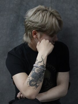 ラクーントウキョウ(RACCOON.TOKYO) エンドカラー/メンズカット/毛流れウルフ