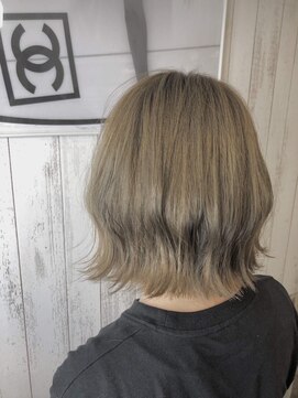 ヘアーズルーム 近鉄八尾(hair's RooM) ハイトーンショート