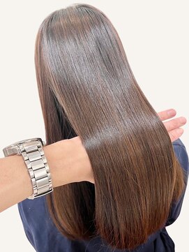 クオリス 赤塚店(QUALIS) 20代30代40代大人可愛い髪質改善カラー艶感ストレート透明感