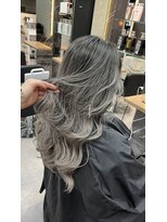 ラピス 大阪心斎橋店(Lapis)&nbsp;バレイヤージュ／デザインカラー／ケアブリーチ／髪質改善