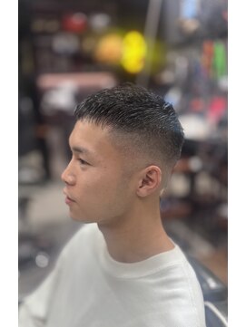 スリーセント 栄(3/cent) クロップカット