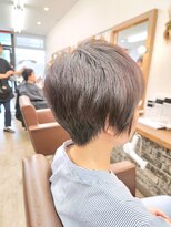 エモーション emotion hair ピンクアッシュ/ショート