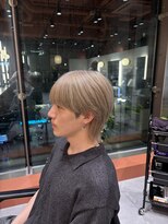 カルマ(KARMA) シルバーグレージュ