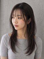 キリ 逗子(kiri)&nbsp;逗子葉山ロングレイヤーハッシュカットワンホンレイヤー前髪m196