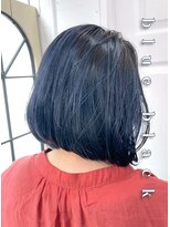 ウーロス(uros.) ブルーブラック