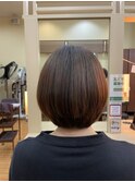 ショートボブ