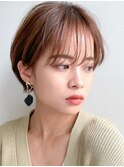 小顔カット　マッシュショート　ベージュカラー　シースルー前髪