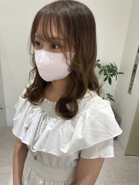 ジーナ 福岡天神(Zina) オリーブベージュ