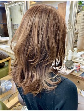 アリスバイアフロート 自由が丘(ALICe by AFLOAT) ウルフ