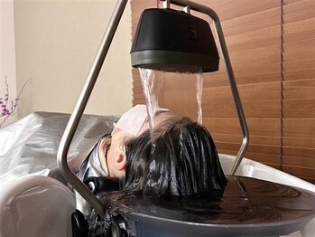 ルックアット(Look at)の写真/新感覚の《頭浸浴スパ》温かい高濃度炭酸水に包まれて心地よい眠りにつけるひと時を…。