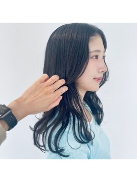 マメ(mame) 動くロングスタイル