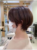 ショートボブ