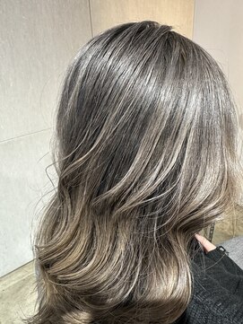 イフプロデュースドバイアミカ(iF produced by Amica) シャドールーツ