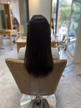 フツーロ 栄(FUTURO) プルエクステ