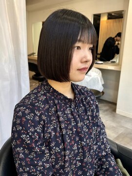 ネリー 銀座(NERIE) 地毛風ストレート／ボブ