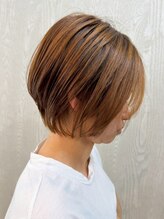 《*お客様に合わせたオーダーメイドのカットが◎*》短くするだけではなく、お客様の雰囲気に合った質感に*