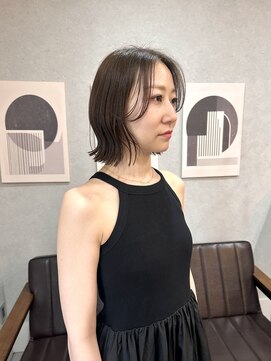 バートランド 白楽(Bertland) 島田/レイヤーボブ 顔まわり 前髪なしボブ 髪質改善グレージュ