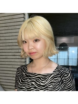 ミーム 原宿 表参道(meme) ダブルカラー/ハイトーンカラー/ケアブリーチ/インナーカラー