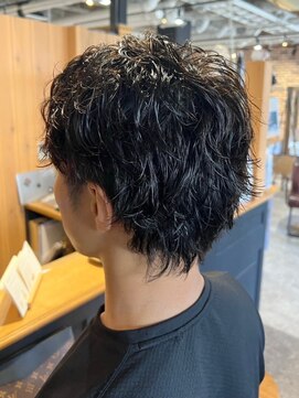 スペックホルダー(Spec Holder) 無造作ウェーブショート