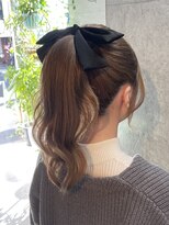 フォレストミラー(Forest Mirror) ゆる巻きポニーテール Forest Mirror 新宿