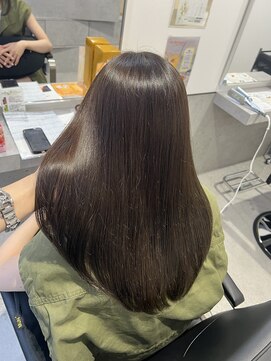 ジールシス(Zeal Six) ~ナチュラルアッシュ×艶髪~