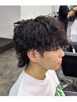 ザ クロー(THE CROW)&nbsp;波巻きパーマシャドウパーマウルフツイストスパイラル