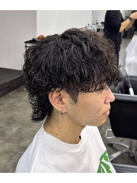ザ クロー(THE CROW) 波巻きパーマシャドウパーマウルフツイストスパイラル