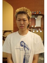 エディ(Edy)&nbsp;メンズスパイキーショート刈り上げケアブリーチブロンド韓国ヘア