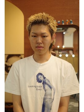 エディ(Edy) メンズスパイキーショート刈り上げケアブリーチブロンド韓国ヘア