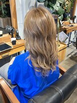 ヘアードレスビュー(hair dress V.I.E.W)&nbsp;セミロング×ミルクティーカラー
