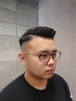 ワンワンオー バーバーショップ コンチネンタル(@110 BARBER SHOP continental)&nbsp;アクティブショートツーブロックミドルフェード