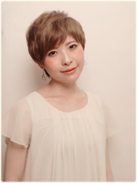 ラウンジ モリオ イケブクロ(Lounge MORIO Ikebukuro) 【morio池袋】外国人風イノセントアッシュショート